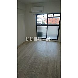 アーリエス原 401 4階1Kのリビング/ダイニング