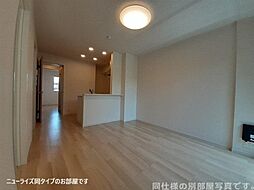 グランビスタ初月 102 1階2LDKのリビング/ダイニング