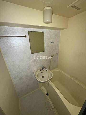 浴室
