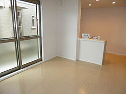 パルタージュ・リアン A0101 1階1LDKのリビング/ダイニング