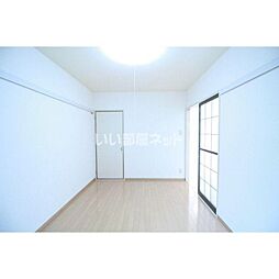 フォンティーヌオコノギ 102 2階2LDKのリビング/ダイニング