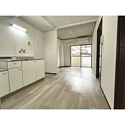 マルトウビル 202 2階2LDKのリビング/ダイニング