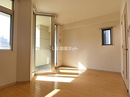 アーバンウェル茨木 810 8階1Kのリビング/ダイニング