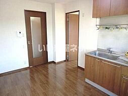 ディアスしまなみ　Ｂ棟 B205 2階3DKのリビング/ダイニング