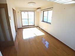 マンションドム大曲 301 3階1LDKのリビング/ダイニング