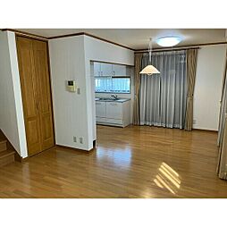 古知野町久保見66貸家 101 1階3LDKのリビング/ダイニング