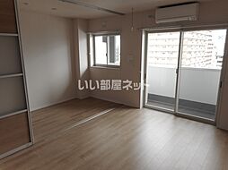 グラディート大沢川原 802 8階1LDKのリビング/ダイニング