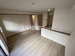 ブルフェヒルズ上竜尾 206 2階1LDKのリビング/ダイニング