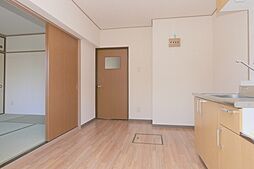 椿コーポ 102 1階2DKのリビング/ダイニング