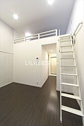 La Luce 105 1階ワンルームのリビング/ダイニング