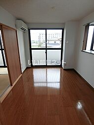 メゾンドジュール 301 3階3DKのリビング/ダイニング