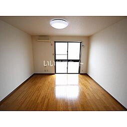 プレジール 205 2階1Kのリビング/ダイニング