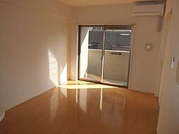 熊本市電A系統 呉服町駅 徒歩3分の賃貸マンション 2階1LDKのリビング/ダイニング