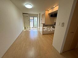 アヴァンギャルド 104 1階1LDKのリビング/ダイニング