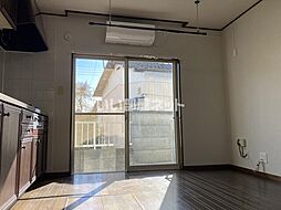 福生貸家II 1 1階2SDKのリビング/ダイニング