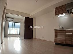 七道ハウス 302 3階1LDKのリビング/ダイニング