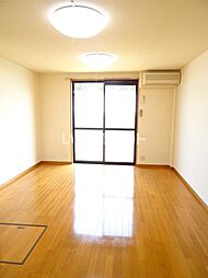 グリーンハイツ C 1階2LDKのリビング/ダイニング