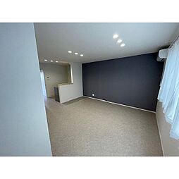 Maison de Rich Annex 102 1階ワンルームのリビング/ダイニング