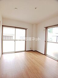 ヴューサイドヒルII 101 2階2DKのリビング/ダイニング