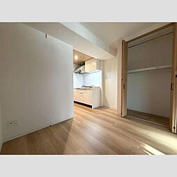 クラウド泉中央East 704 7階1DKのリビング/ダイニング