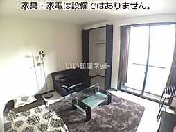 Je　prends　ca　A（ジュプランサA） 105 1階1Kのリビング/ダイニング