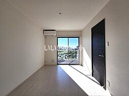 Ｆｏｌｉａｒ　　Ｓａｎ　（フォーリア　サン） 103 2階2LDKのリビング/ダイニング