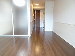 オルフェーヴル 206 2階1LDKのリビング/ダイニング