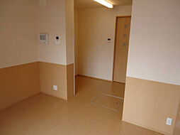 リオン 101 1階1LDKのリビング/ダイニング