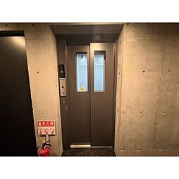 12 / 28