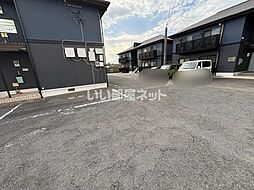 4 / 5