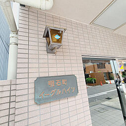 9 / 16