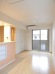 ベル石井城 101 1階1LDKのリビング/ダイニング