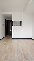 マイア月寒東 402 4階1DKのリビング/ダイニング