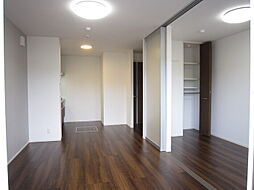 ジェルメII 105 1階2LDKのリビング/ダイニング