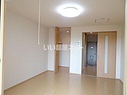 ベルシオン新川端 205 2階1Kのリビング/ダイニング