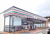 【コンビニエンスストア】セブンイレブン 角田西田町店まで1089ｍ
