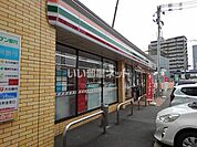 【コンビニエンスストア】セブンイレブン 久留米六ツ門店まで328ｍ