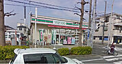 【コンビニエンスストア】ローソンストア100新松戸南店まで613ｍ