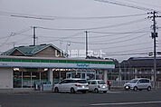 【コンビニエンスストア】ファミリーマート 盛岡向中野店まで743ｍ