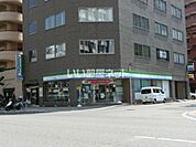 【コンビニエンスストア】ファミリーマート 広島白島店まで944ｍ