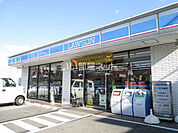 【コンビニエンスストア】ローソン 坊城駅前店まで1054ｍ
