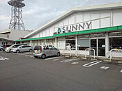 【スーパー】サニー鳥栖店まで620ｍ