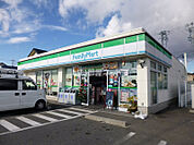 【コンビニエンスストア】ファミリーマート 小牧下小針中島店まで1317ｍ