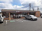 【コンビニエンスストア】セブンイレブン 鈴鹿中旭が丘1丁目店まで947ｍ