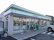 【コンビニエンスストア】ファミリーマート　金沢三口町店まで90ｍ