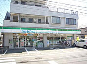 【コンビニエンスストア】ファミリーマート 三河屋上鶴間店まで818ｍ