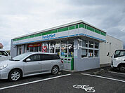 【コンビニエンスストア】ファミリーマート 串間西浜一丁目店まで3377ｍ