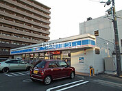 【コンビニエンスストア】ローソン 静岡馬渕三丁目店まで169ｍ
