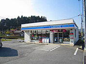 【コンビニエンスストア】ローソン須々万店まで725ｍ