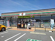 【コンビニエンスストア】セブンイレブン 四日市八田1丁目店まで668ｍ